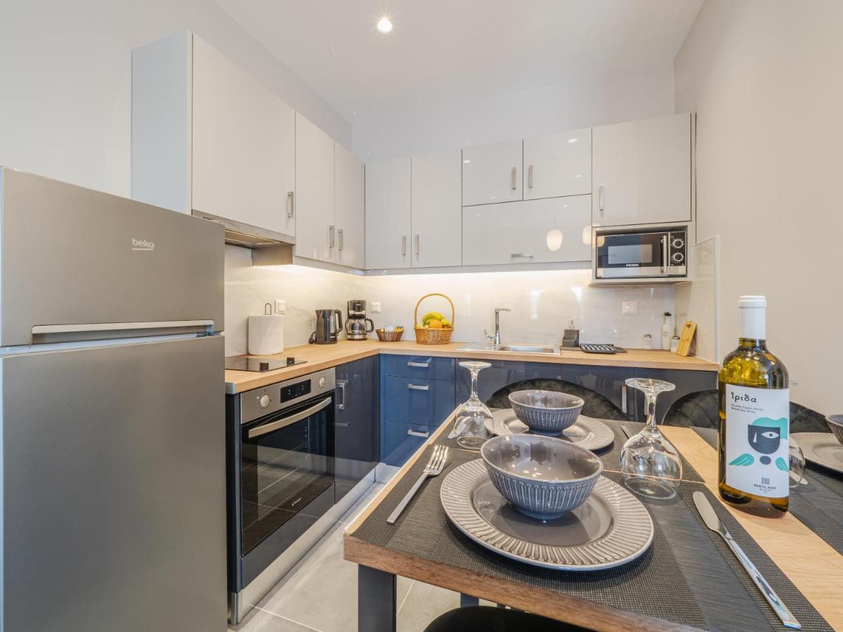 M&K - Maria'S Stylish Apartment Near Alykes Beach Corfu  Экстерьер фото